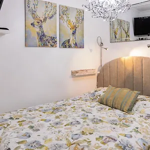  Holiday home Lovehome Apartment