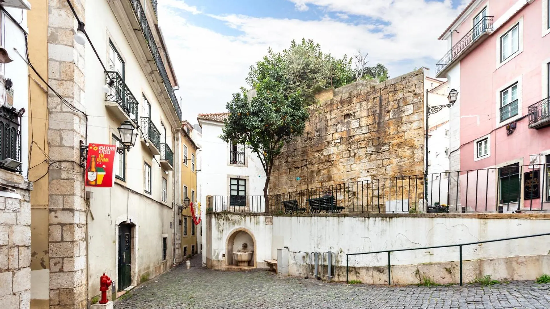 Дом отдыха Вилла Casa Aurora - Bairro Tipico A Minutos Do Terreiro Лиссабон